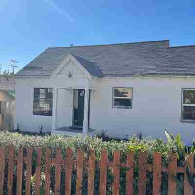 Charming Cottage - Conveniently located to Cal Poly and  Downtown SLO Hotel Exterior