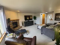 Convenient to Green Bay's beltline where you can get anywhere in 15 minutes.