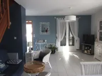 Villa Dans Impasse Tranquille à 500 m Centre Ville Saint-georges DE Didonne