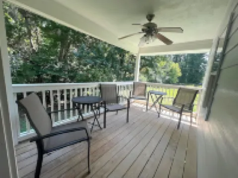 3Br Home w/ WiFi & Office Space