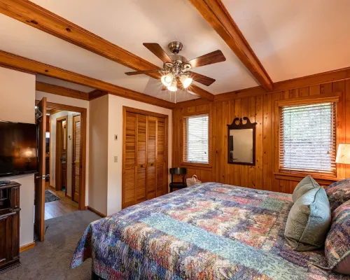 Bhakti Manor Creekside Home Hotels in Cowee
