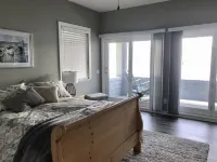 Lakefront house in the town of Bolton right on the water with private dock space