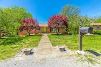 Lookout Mtn View! STEAM Shower, Fenced Yard 🐶⛰️ - 3 étoiles