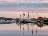 Exceptional location footsteps to beautiful downtown Mystic w/private driveway Hotels in Mystic