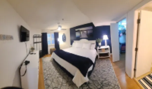 Beautiful 2 BedroomVilla in Kingston Resort