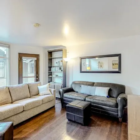 Charming private apartment in manito/sacred heart neighborhood.