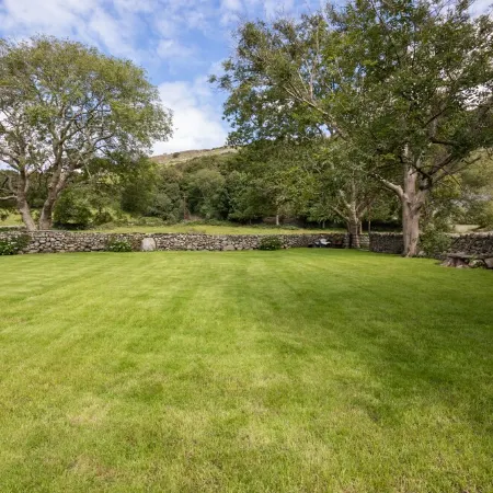 Hen Stabl - A charming 18th century stone character stables conversion