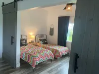 Mountain Views on 5 acres, 5 minutes from SLO downtown. 캘리포니아 폴리테크닉 주립대학 주변 호텔