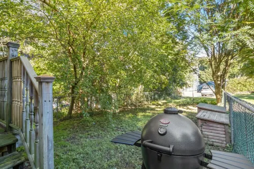 Modern Antique 5BR Home w/ Expansive Master Suite