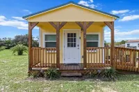 Cabin #2 A Joyful Place 5 Star Adult Resort  minutes from scalloping & fishing