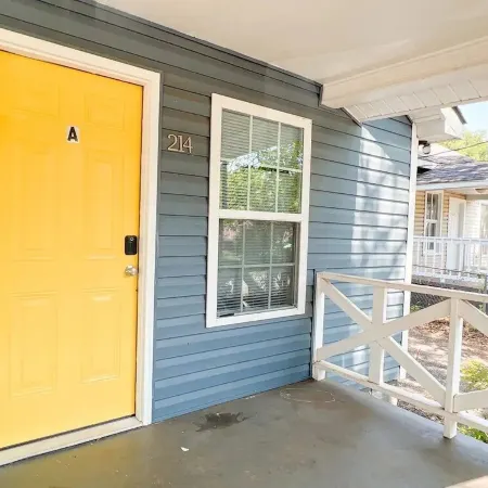 Cozy 1BR Close to Downtown & Greenville Drive Baseball