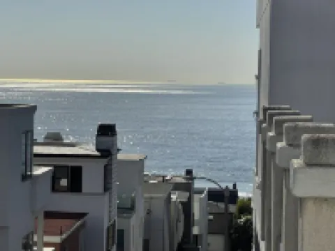 World Cup Venue 7 Miles Away,Newly Remodeled Ocean Views, Upscale Luxury Living.