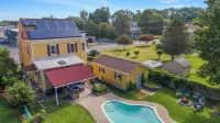 Spacious Victorian in the heart of Catskill Village - Close to All