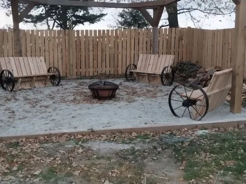 Ozark Lodge-Spacious Stay adjacent to Ozark Retreat