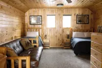 Updated, Tranquil Retreat on Round Lake - 3 Bed, 3 Bath with Sleeping Loft