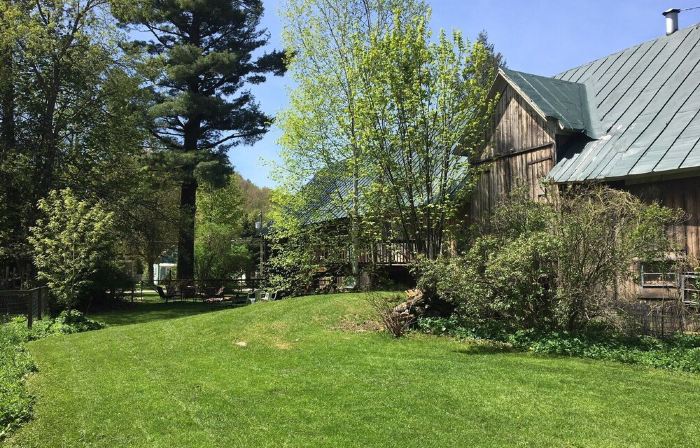 Rustic Vermont Barn Home Near Jay Peak w/Pizza Oven