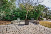 Emerald Isle Vacation Beach house Hotels near Public Beach Access(No Parking)