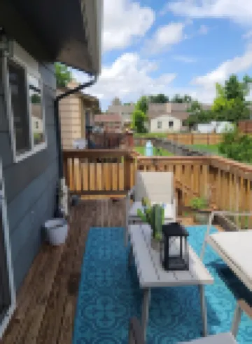 All New Beds, Roku, Private Yard, Pet Friendly