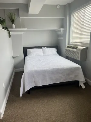 Historic Downtown Studio Steps from Eateries & Wvu