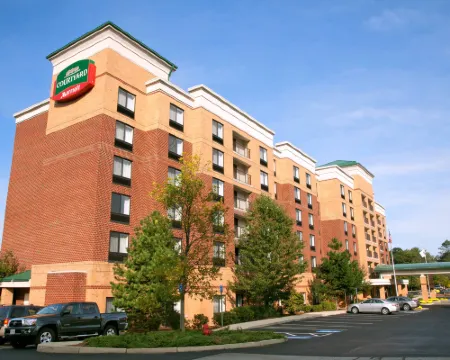 コートヤード・バイ・マリオット・ウォーバーン / ボストン ノース ウォバーンのホテル