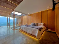 Deluxe volcán Primeras suites colgantes del mundo Hotels near Parque Sebastián Acosta "Parque la Basílica"