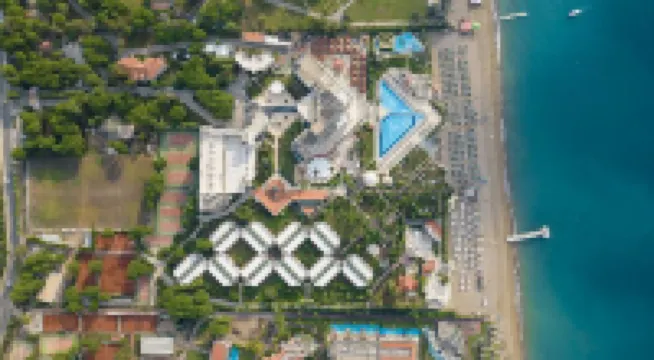 Adora Hotel & Resort