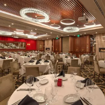 Pier 5 Hotel Baltimore