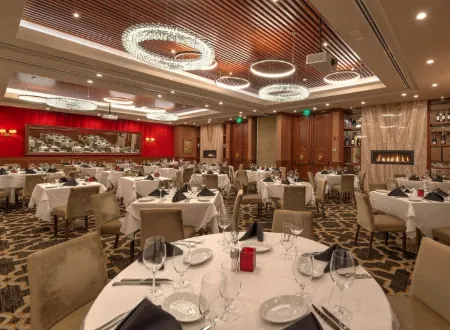 Pier 5 Hotel Baltimore