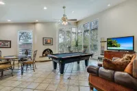 Longboat Key , Beach , Pool , Dock , Canal , Boat Access. Kayak rentals, Fishing