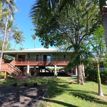 Private beach front property, the perfect getaway! Enjoy our slice of paradise.