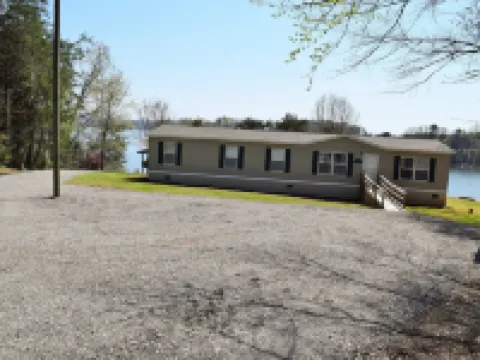The Lake House     Lake front/Private Dock/ Sleeps 12 Hotels in Grainger County