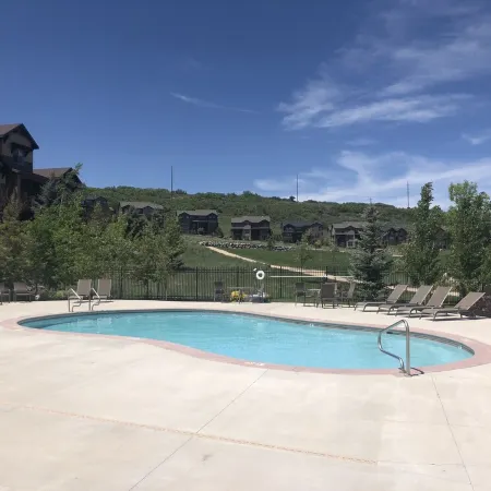 Luxury Condo Park City- Private Hot Tub, Near Ski Resorts, bike trails, & golf.