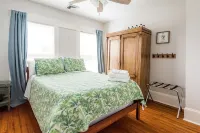 Across from the park and 2 blocks from beach & restaurants- LEFT side of duplex