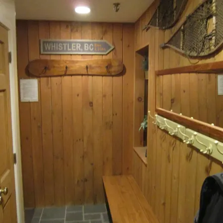 Beautiful Stratton Mountain Condo