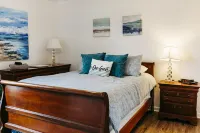 Ark Encounter Oasis--4 bedrooms, 3 full baths, 5 minutes to Ark