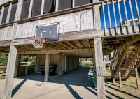 Waterfront, Dog friendly, & private boat ramp Hotels in Frisco