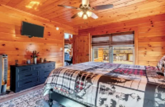 7 Person New Hot Tub  at Stunning Log Cabin 4 Bed 4 Full Bath  5 Min  to TI