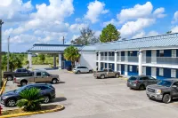 Americas Best Value Inn Gonzales - Parkering