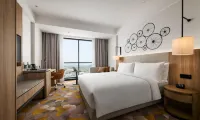 Holiday Inn & Suites Penang Prai Hotels in Simpang Ampat