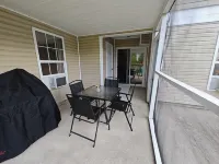 Work, Relax, Explore! 3 Bdrm House with screened in porch in New Bern. - Bintang 3