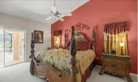 “La Casa Bella” - Your Home away from Home!PERFECT FOR SNOWBIRDS AND FAMILIES
