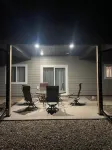 Charming 3-bedroom house with WiFi, AC minutes from Lake Oahe/ 3 stall garage Hotels in Hughes County