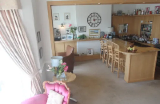 布萊恩-Y-摩爾酒店（限成人）