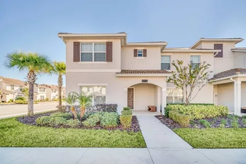 Private Oasis Close to Disney - Golf, pool, water park on site!