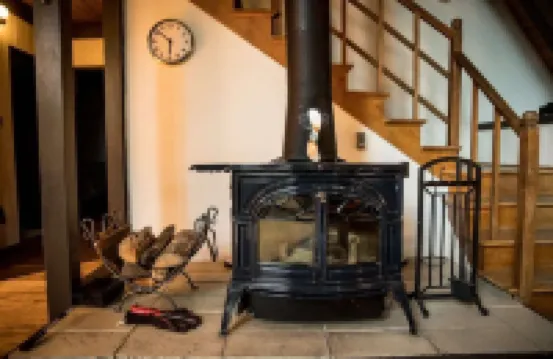 Beautiful, Cozy, Riverfront A-Frame Cabin+Hot tub