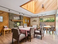 Pine 2 Paws - Golf Course - Sauna - Pool Hotels in Welches