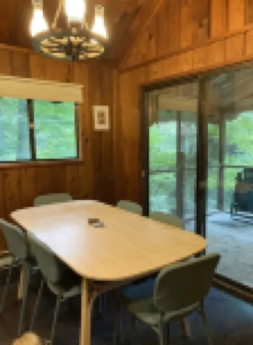 Secluded Cozy Cedar Wood Cabin in 20 acres of native woods, on the Paw Paw river