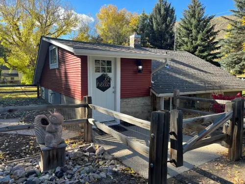 Enjoy your stay at the Cabin Creek Inn Hotels in Inkom