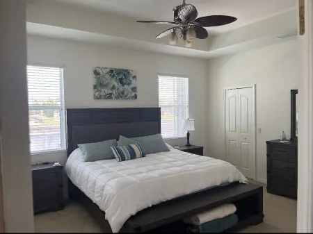 Punta Gorda Home w/ Lanai < 1 Mi to Downtown! Отели в г. Пунта-Горда