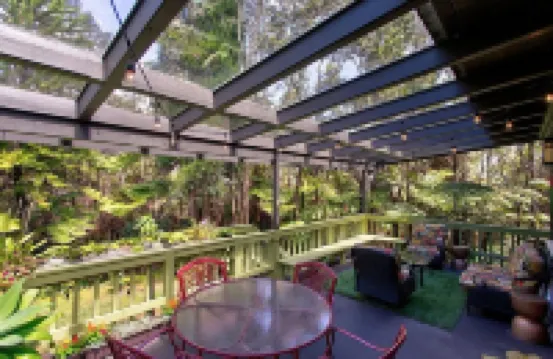 ฮาเลฮิกิโอลา ที่พักส่วนตัวให้เช่า 3 ห้องนอน โดย RedAwning